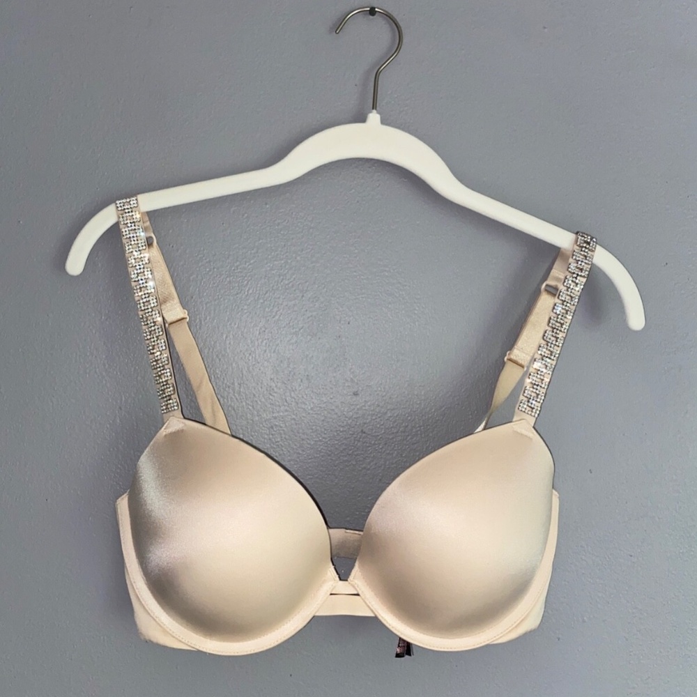 34D Rhinestone Strap Nude Champagne VICTORIA'S SECRET Very Sexy Push Up Bra